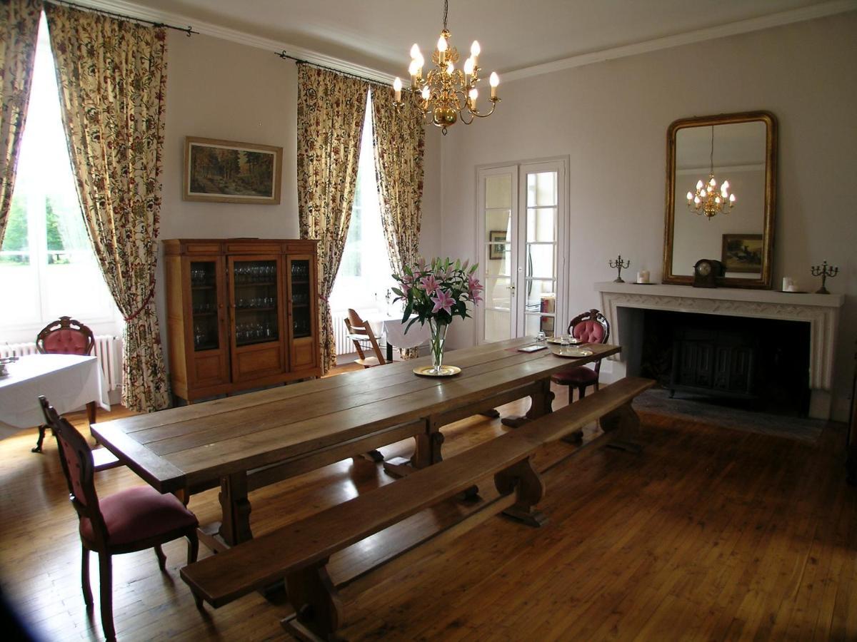 Château du Bourbet Cherval Extérieur photo