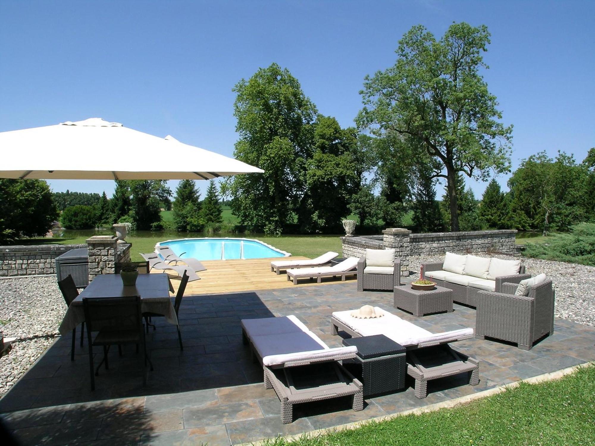 Château du Bourbet Cherval Extérieur photo